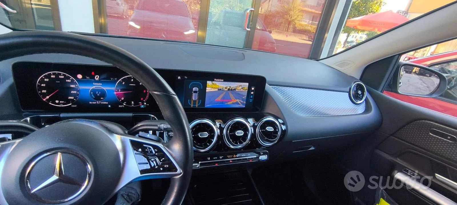 Mercedes-Benz B200 2023 photo 5