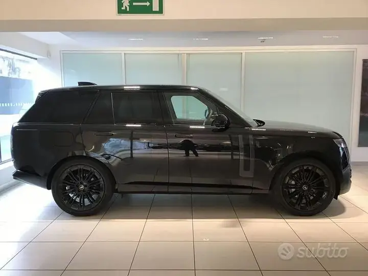 Land Rover Range Rover 2024 photo 5