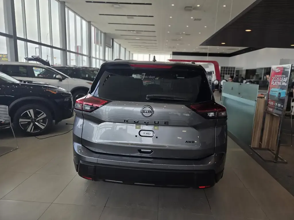 Nissan Rogue 2026 photo 4