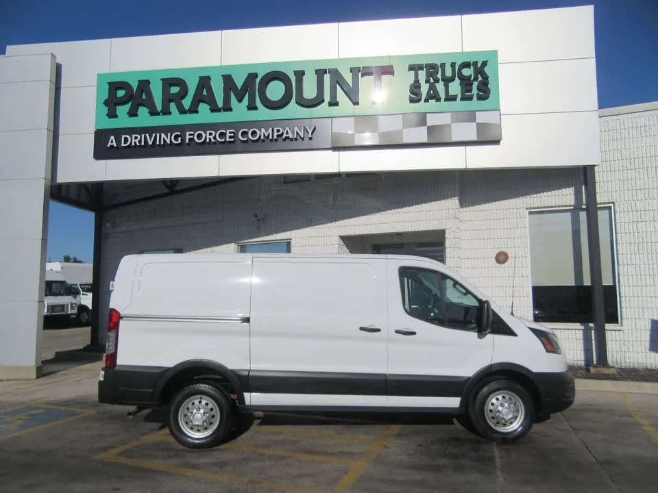 Ford Transit Cargo 2024 photo 2