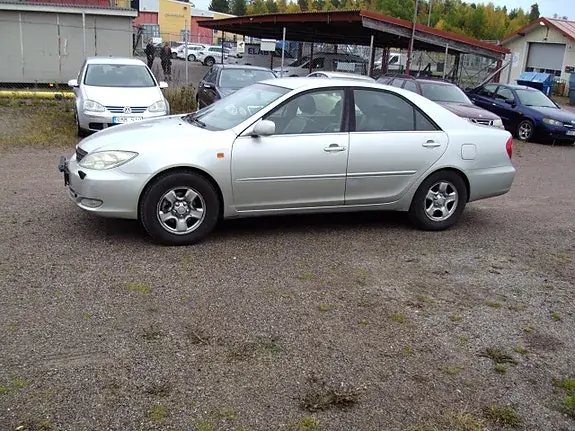 Toyota Camry 2004 photo 2