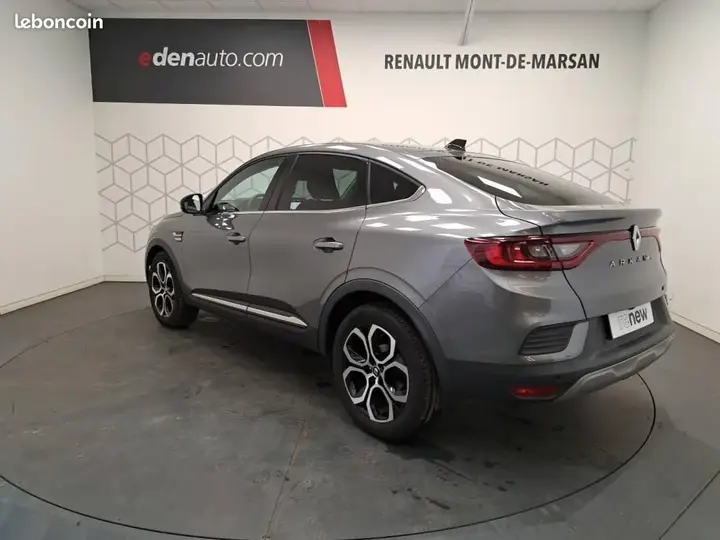 Renault Arkana 2023 photo 3