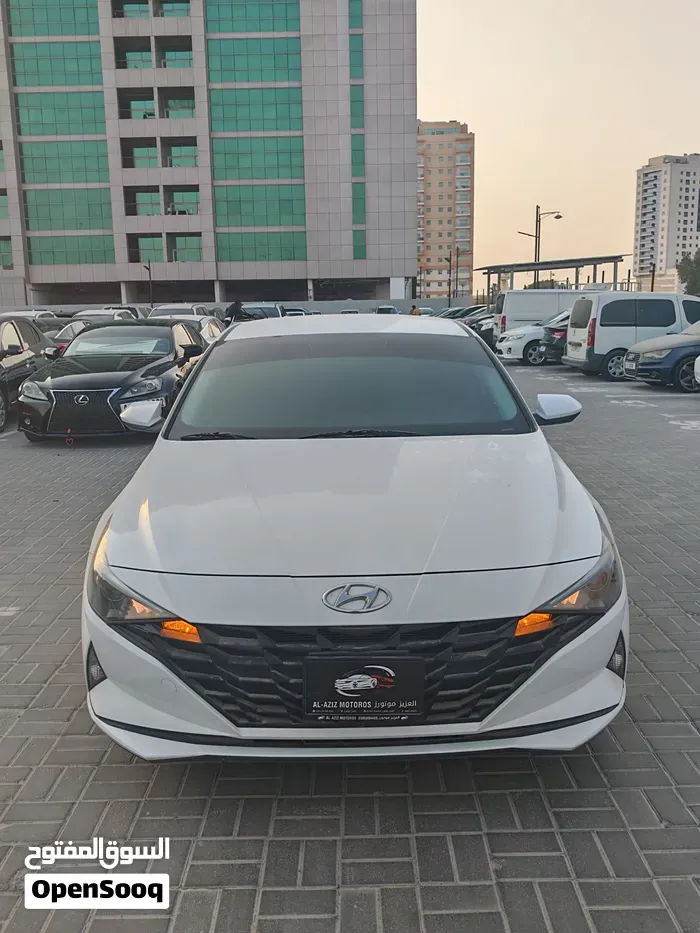 Hyundai Elantra 2022 photo 5