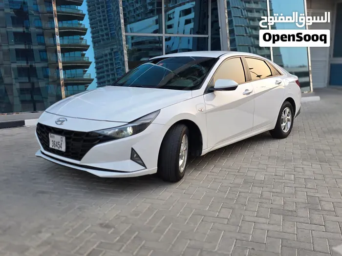 Hyundai Elantra 2022 photo 2