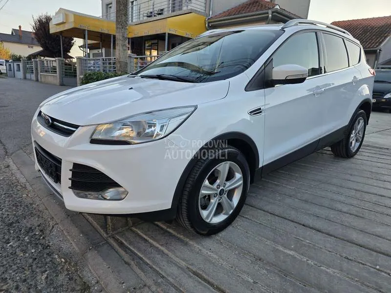 Ford Kuga 2014 photo 2
