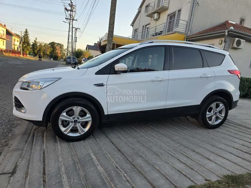 Ford Kuga 2014 photo 4