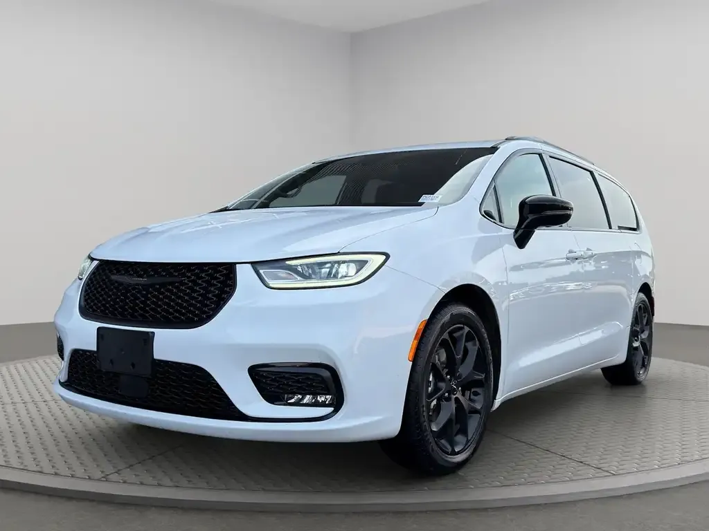 Chrysler Pacifica