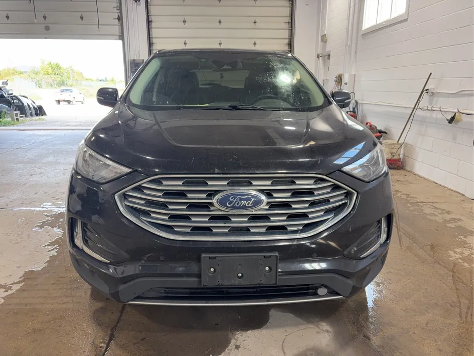 Ford Edge 2024 photo 2