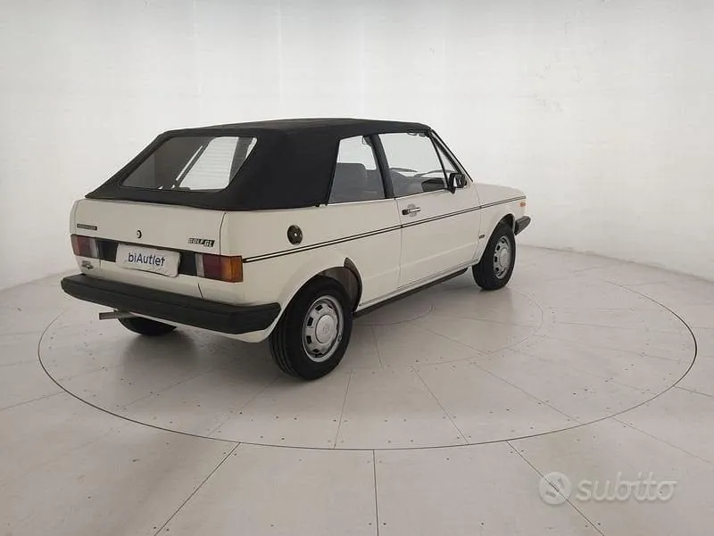 Volkswagen Golf 1982 photo 4