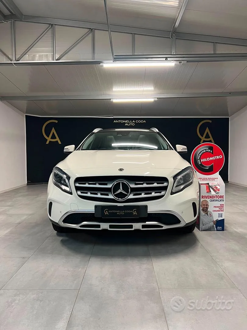 Mercedes-Benz Gla 2017 photo 2