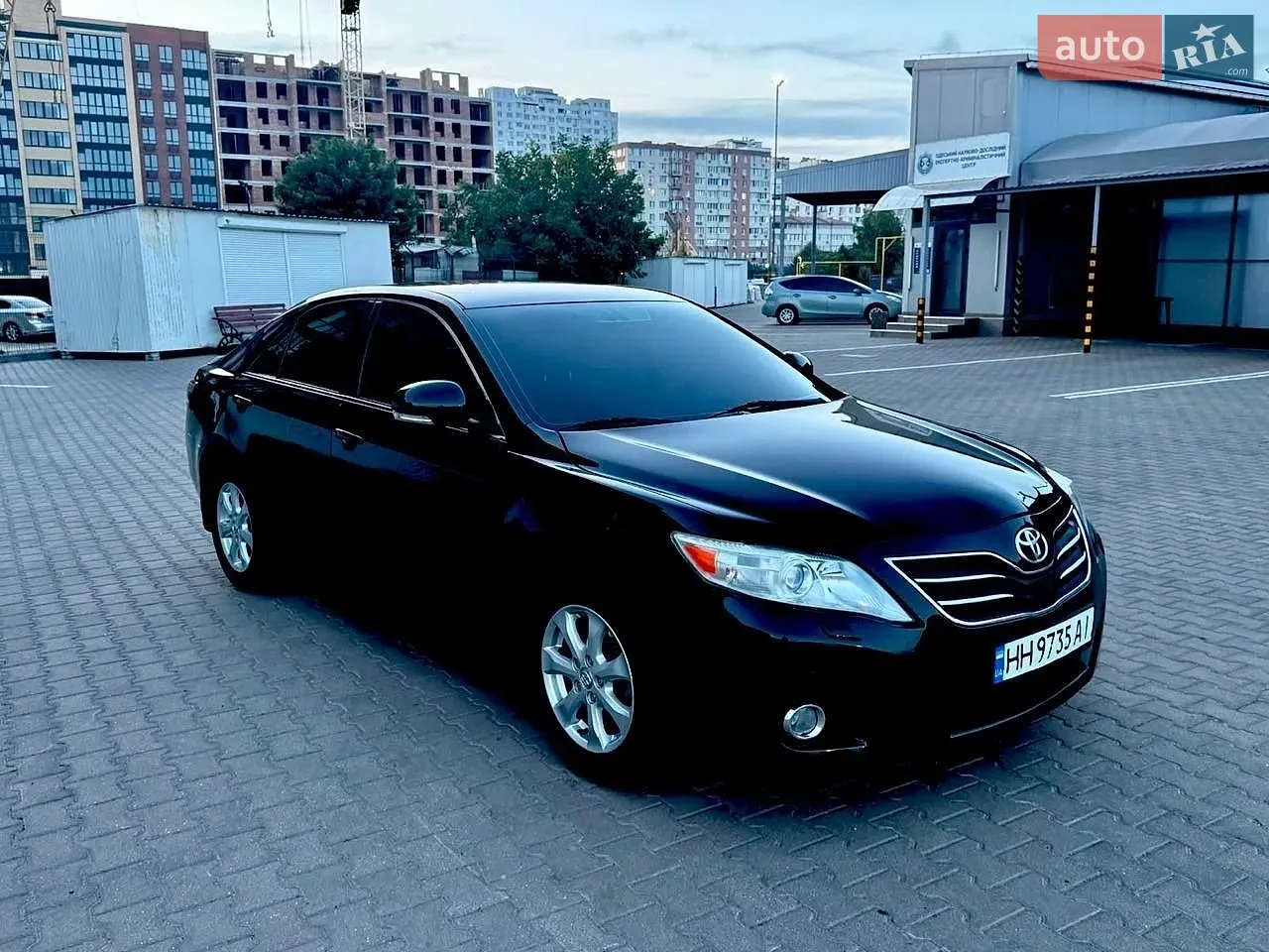 Toyota Camry 2010 photo 2