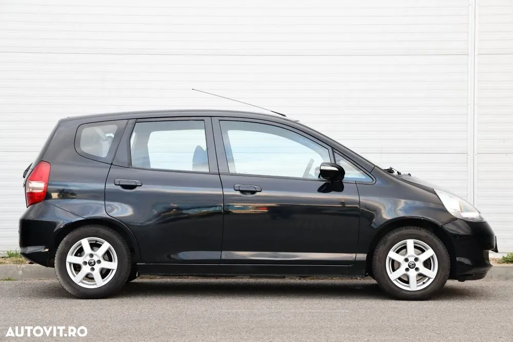 Honda Jazz 2008 photo 4
