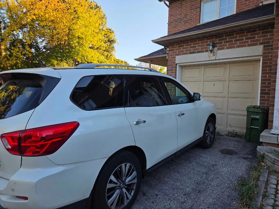 Nissan Pathfinder 2018 photo 2