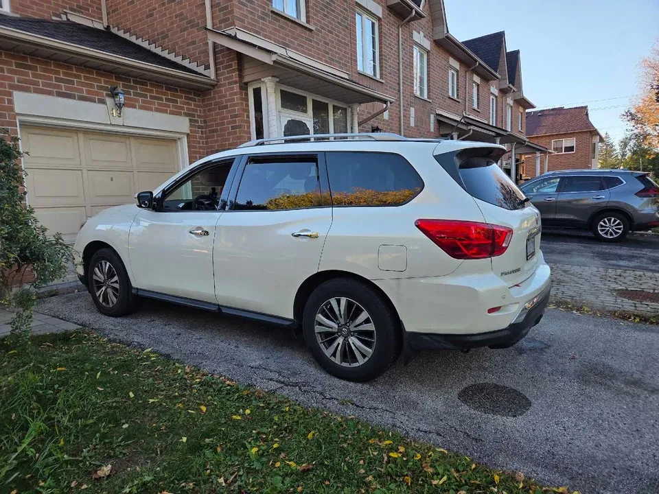 Nissan Pathfinder 2018 photo 3