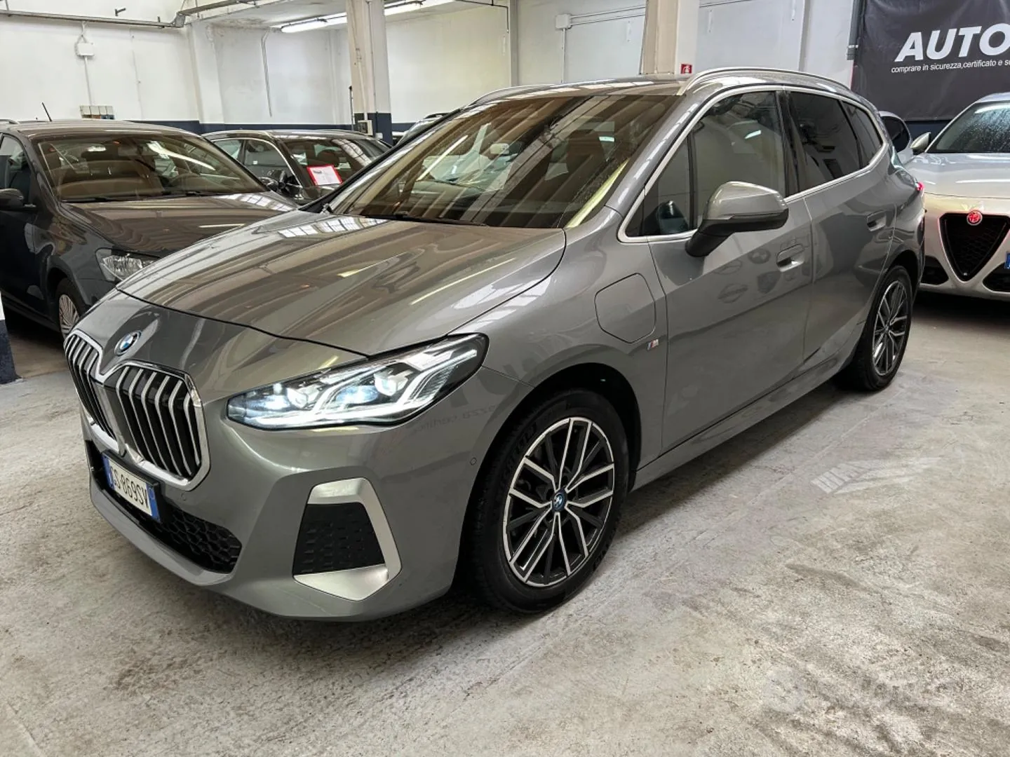 BMW 2 Series Active Tourer 2024 photo 3