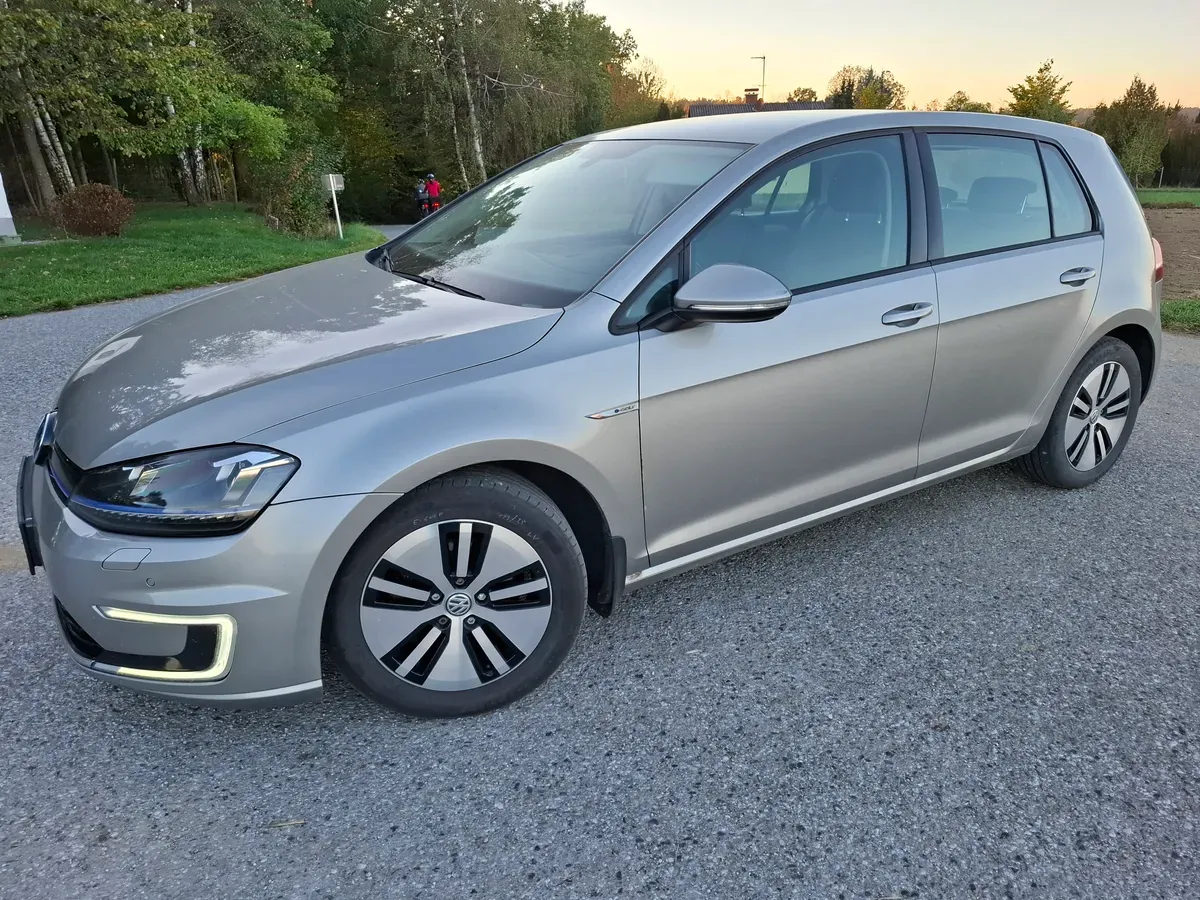 Volkswagen Golf 2016 photo 2