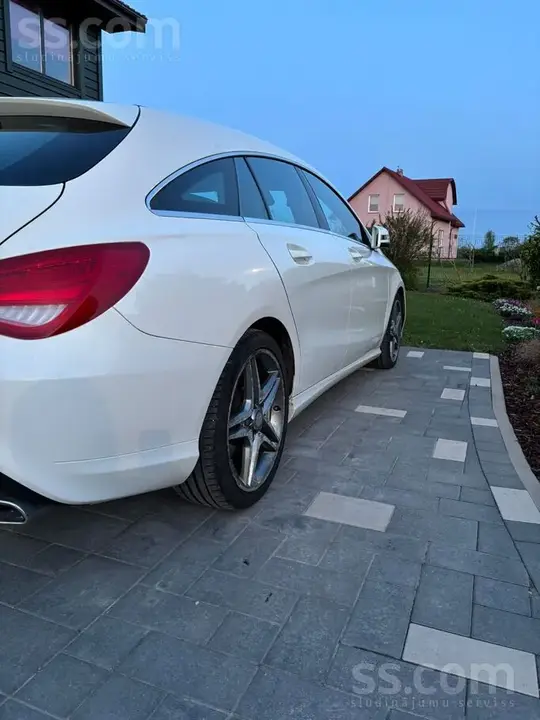 Mercedes-Benz Cla200 2015 photo 4