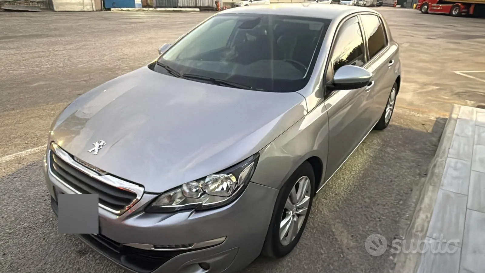 Peugeot 308