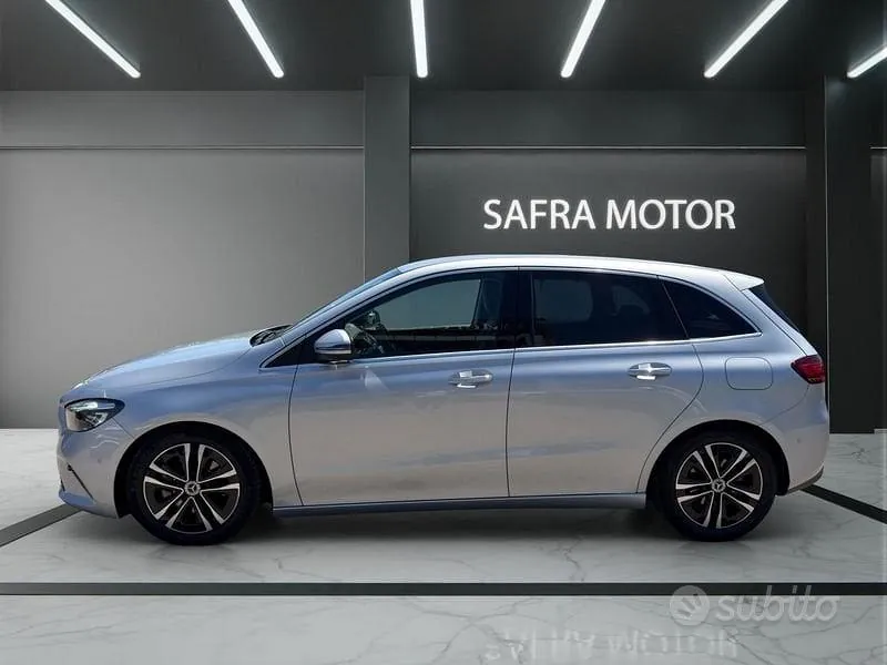 Mercedes-Benz B-Class 2023 photo 3