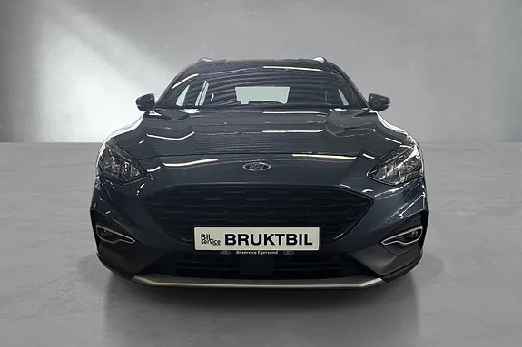 Ford Focus 2021 photo 2