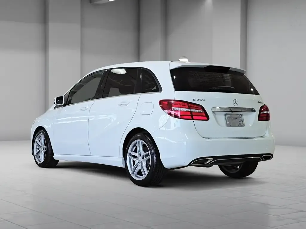 Mercedes-Benz B-Class 2017 photo 5