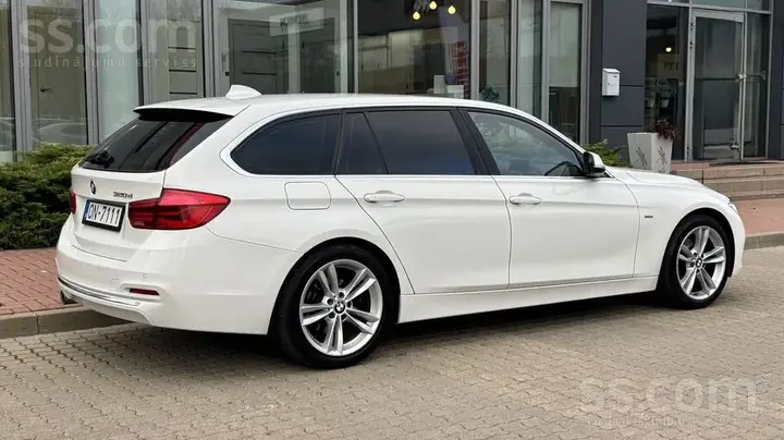 BMW 320D 2017 photo 4