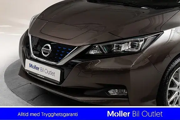Nissan Leaf 2018 photo 2