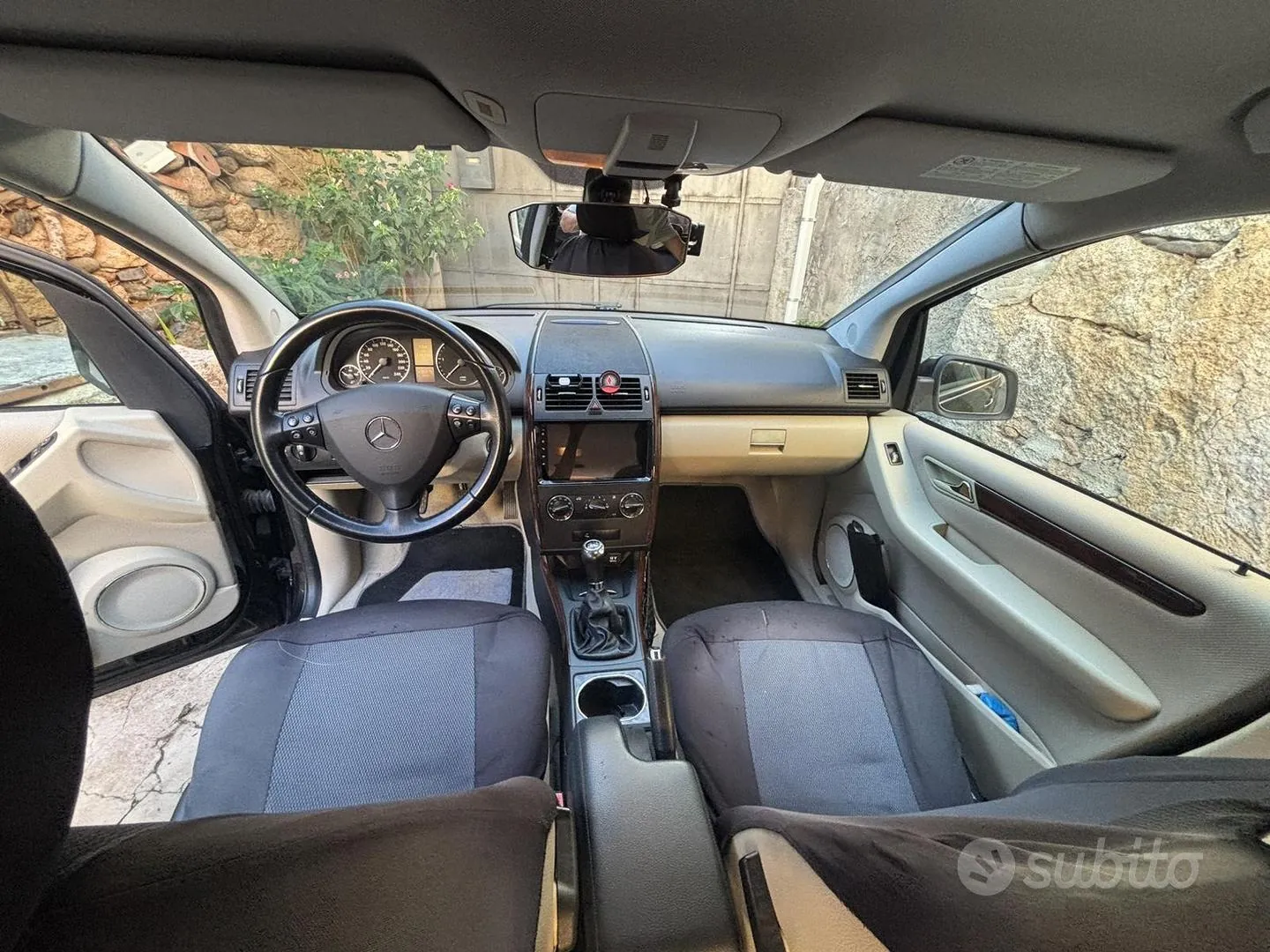 Mercedes-Benz A-Class 2009 photo 3