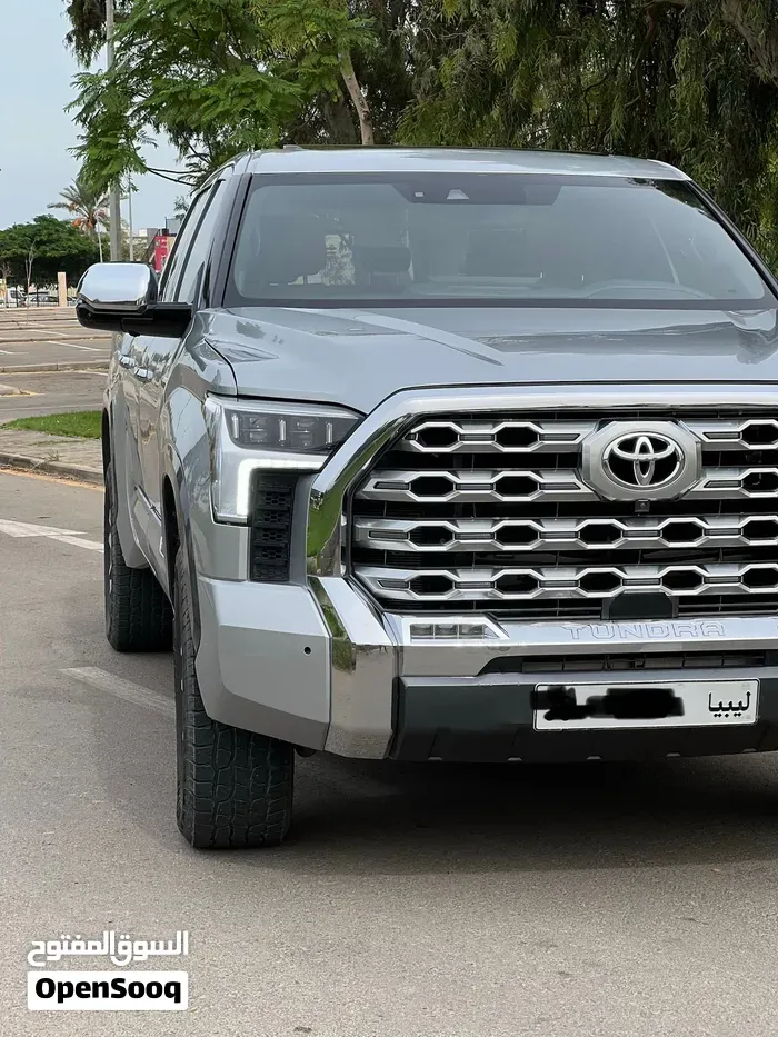 Toyota Tundra 2023 photo 2