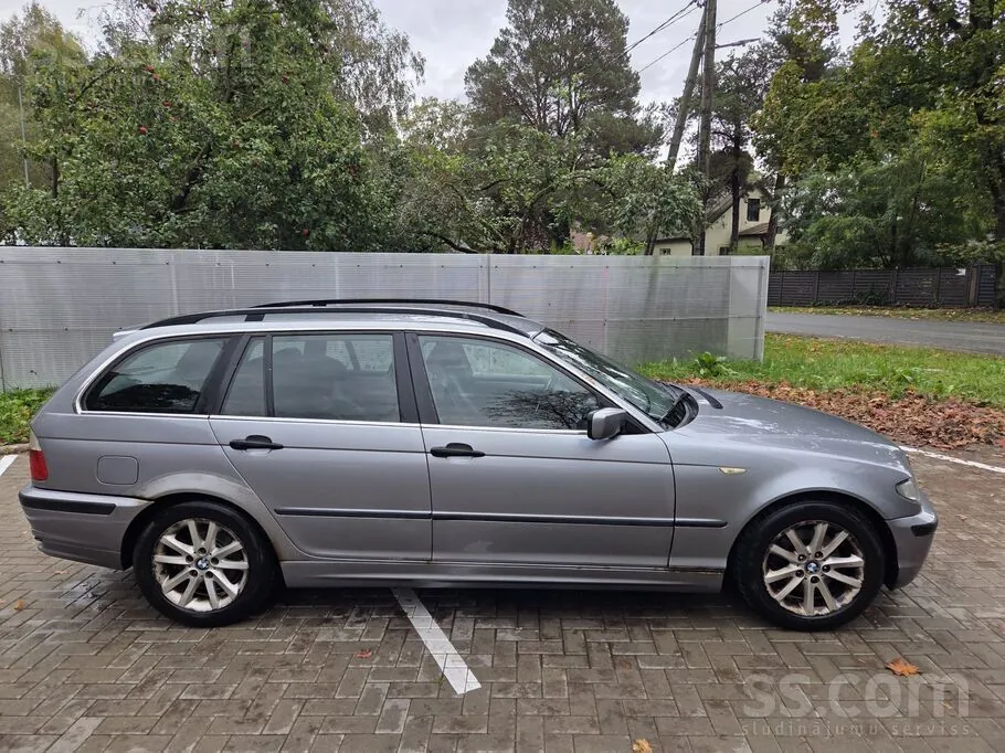 BMW 320 2005 photo 2