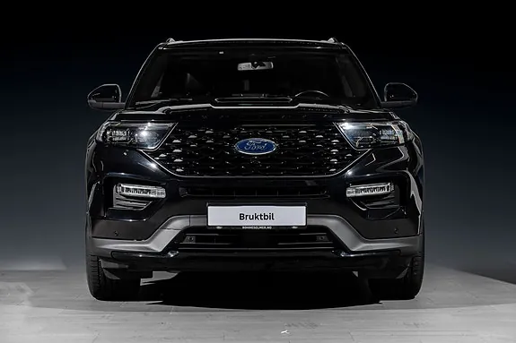 Ford Explorer 2023 photo 3