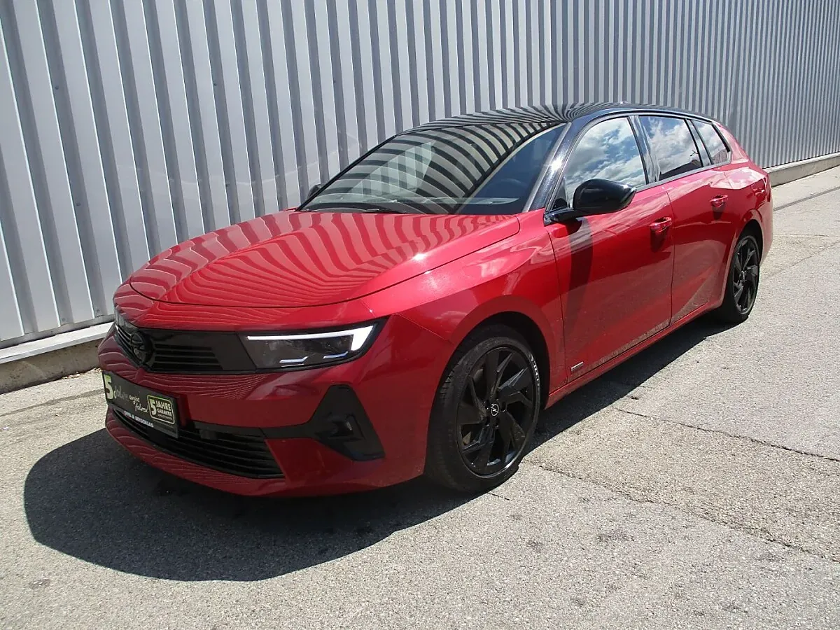 Opel Astra 2023 photo 2