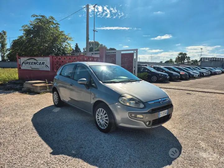 Fiat Punto Evo 2009 photo 2