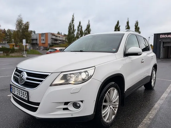 Volkswagen Tiguan 2008 photo 2