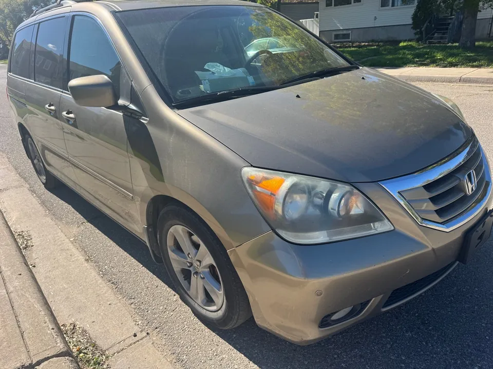 Honda Odyssey 2009 photo 2
