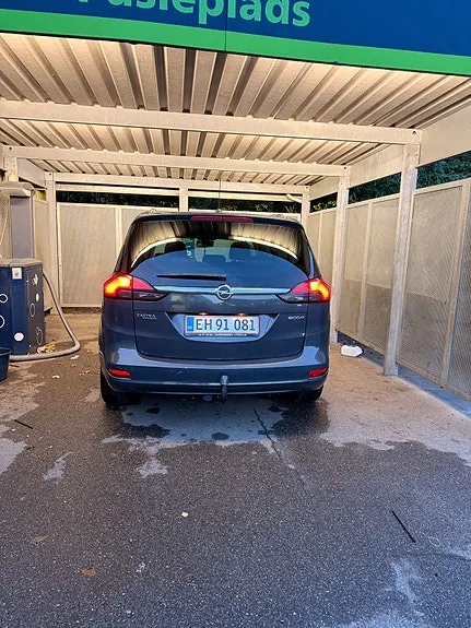 Opel Zafira Tourer 2015 photo 3