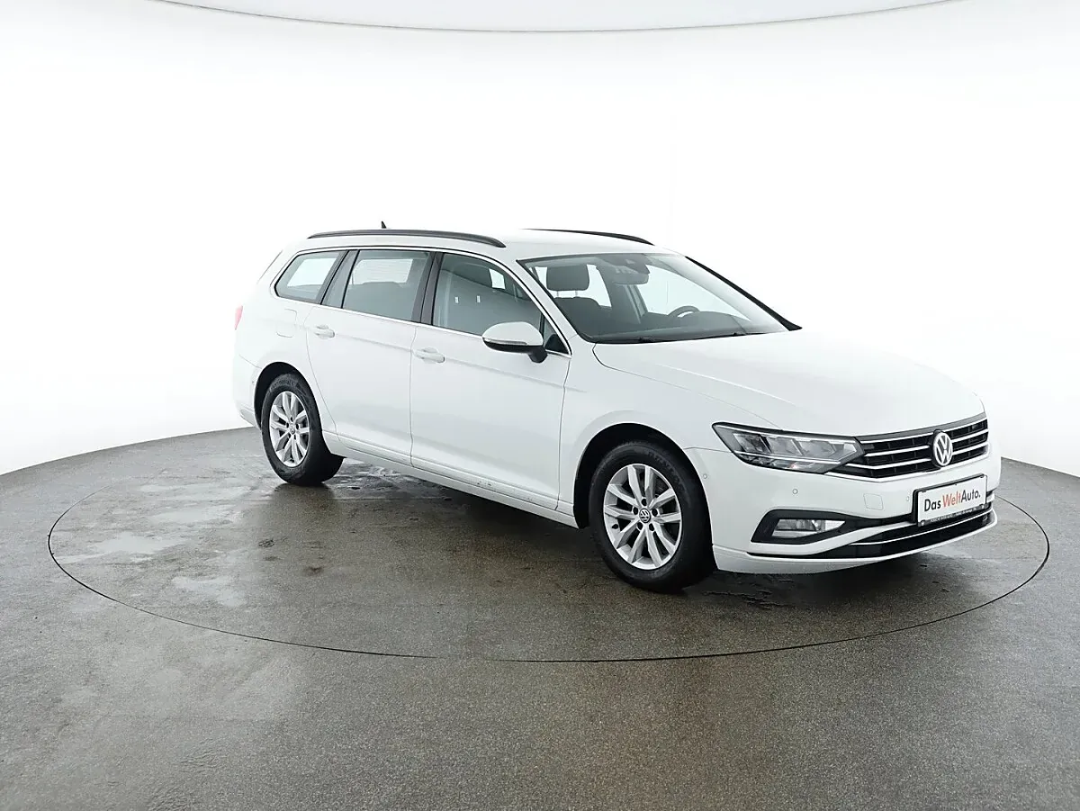 Volkswagen Passat 2020 photo 3