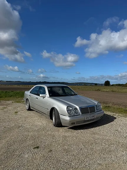 Mercedes-Benz C280