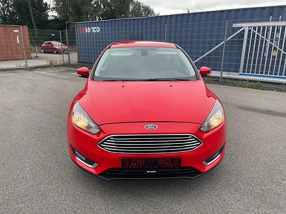 Ford Focus 2016 photo 2