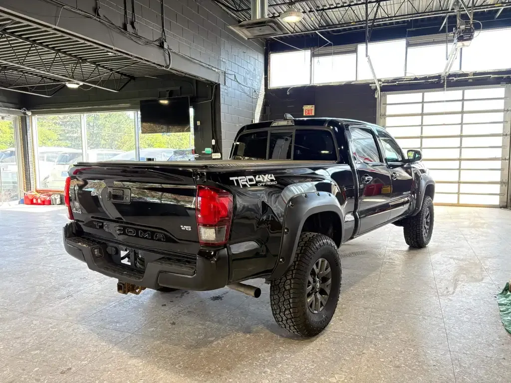 Toyota Tacoma 2021 photo 5