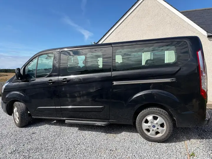 Ford Tourneo Custom 2017 photo 3