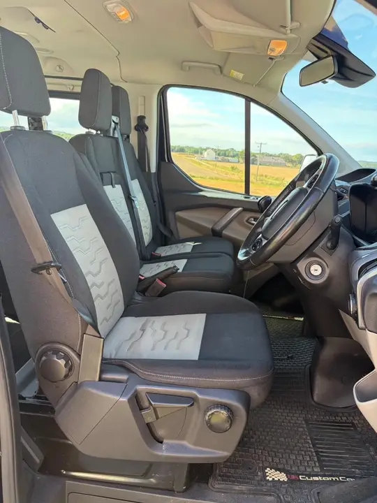 Ford Tourneo Custom 2017 photo 5