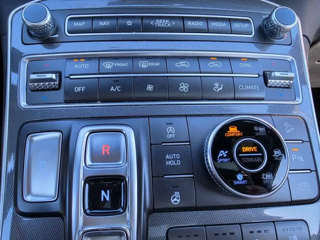 Hyundai Santa Fe 2023 photo 3