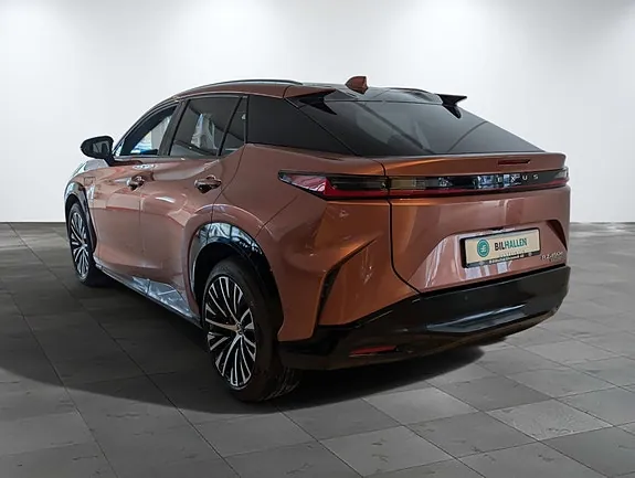 Lexus Rz450E 2026 photo 5