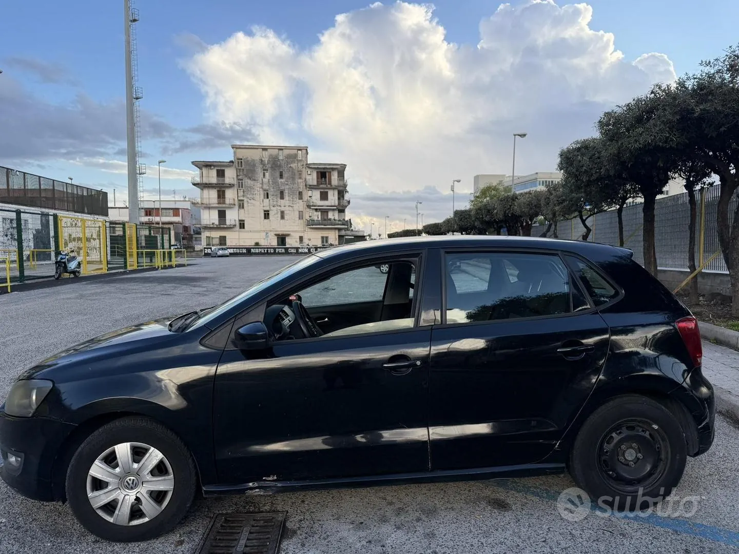 Volkswagen Polo 2012 photo 4