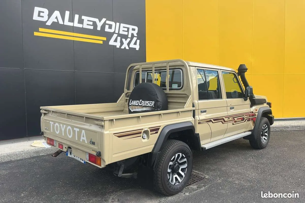 Toyota Land Cruiser 2025 photo 2