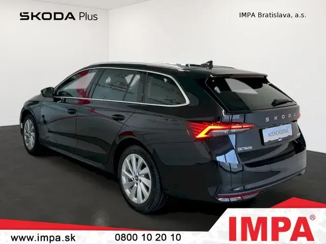 Skoda Octavia Combi 2025 photo 2