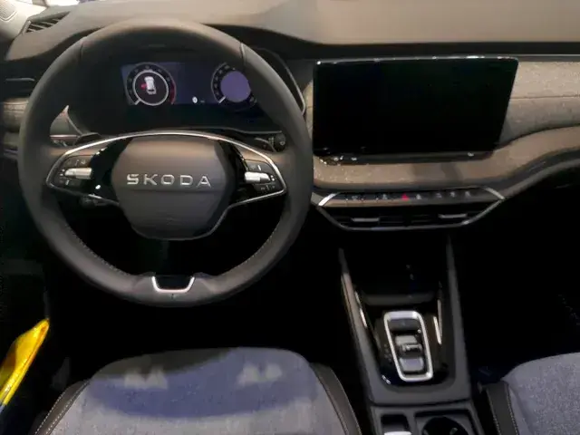 Skoda Octavia Combi 2025 photo 4
