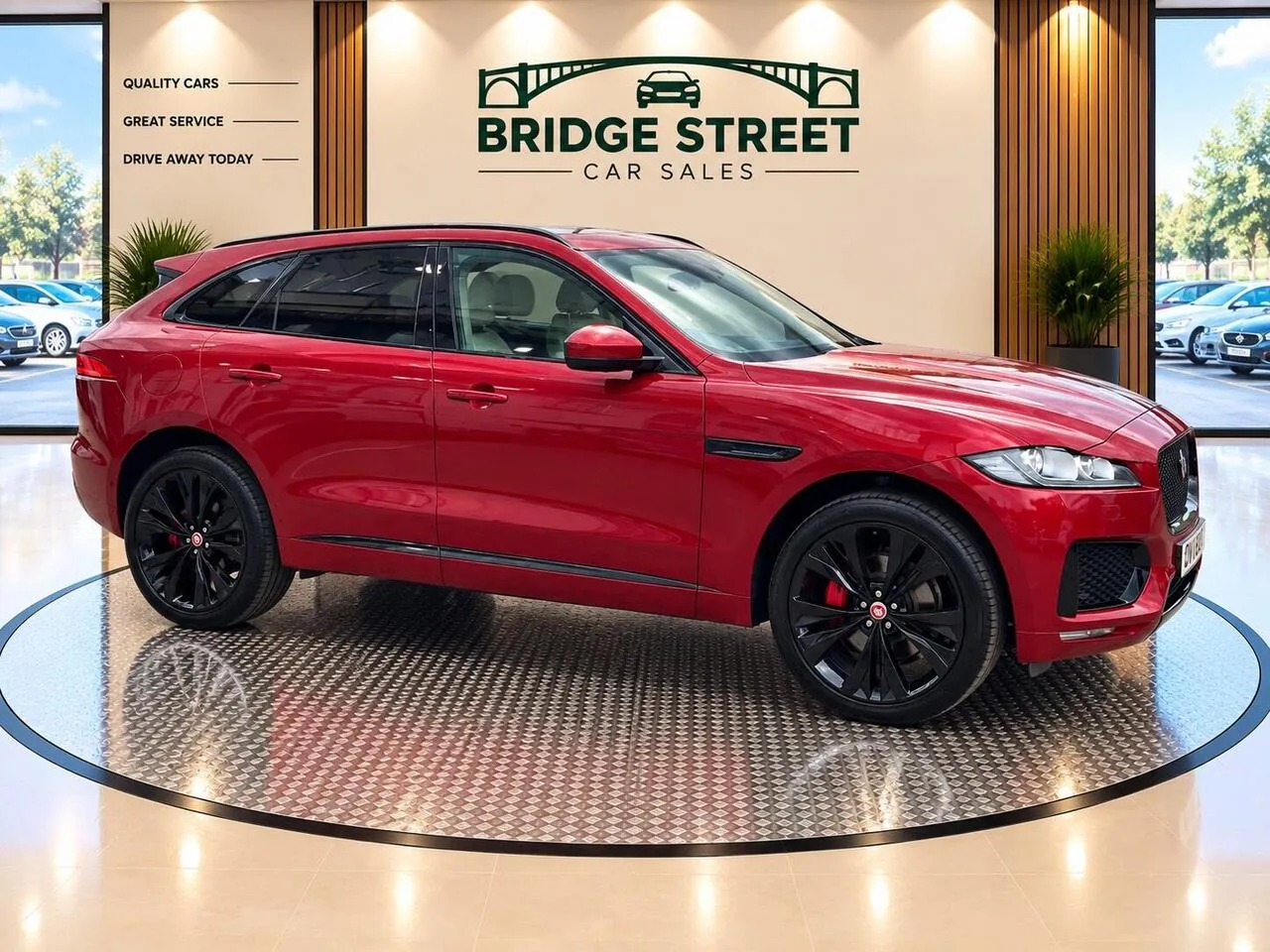 Jaguar F-Pace 2018 photo 2