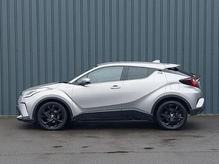 Toyota C-Hr 2020 photo 4